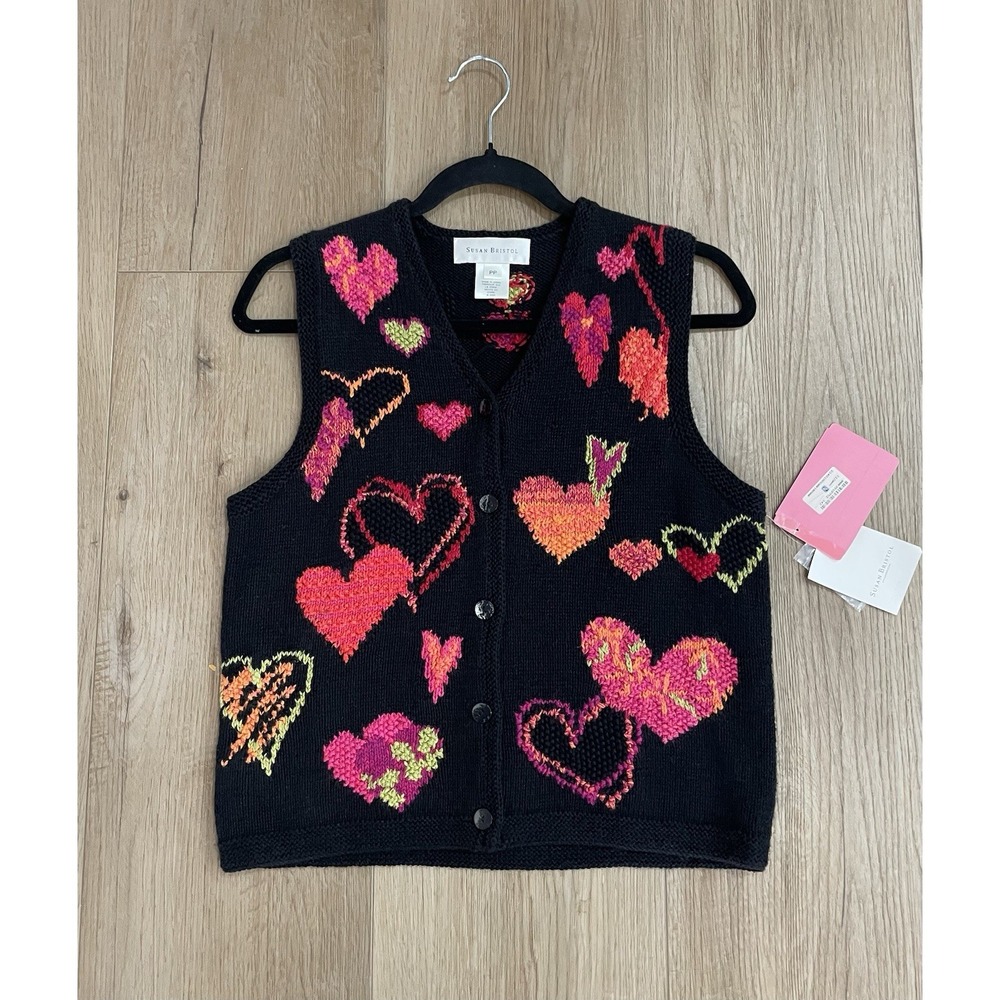 VTG Susan Bristol Heart Sweater Vest P NWT Whimsigoth Fall Knit Layering Black
